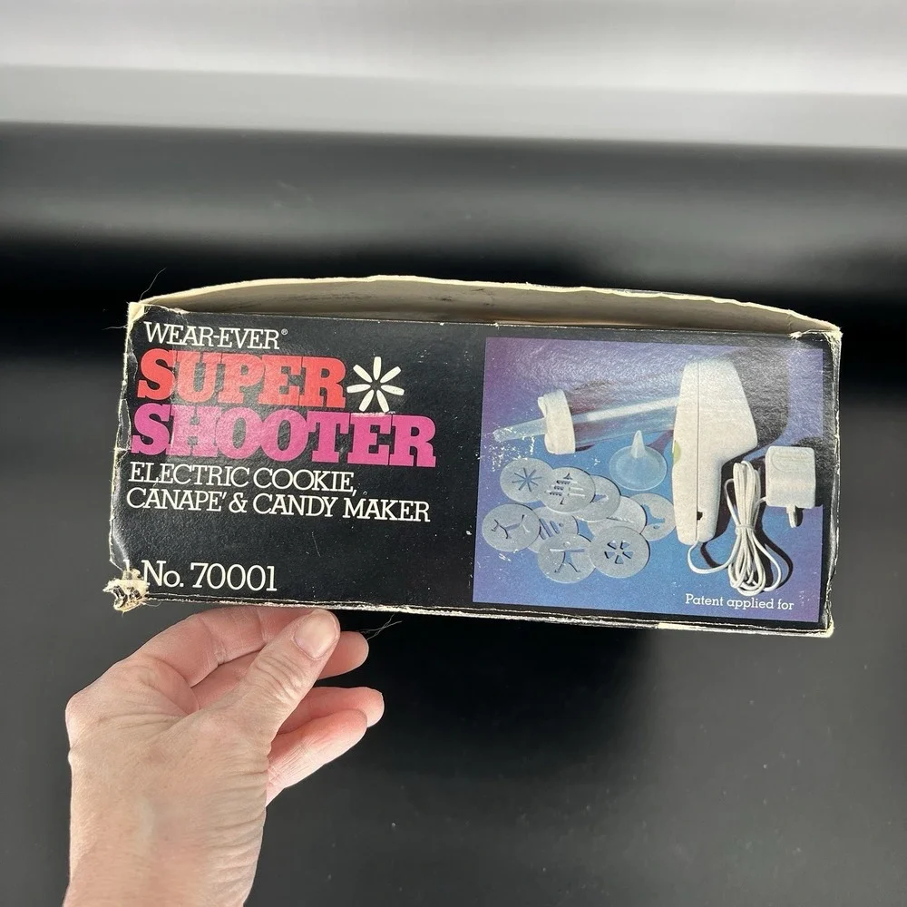 WearEver 70001 Super Shooter Electric Cookie‎ Maker